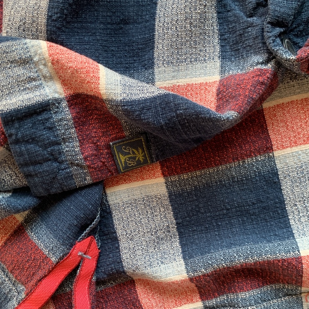 Tommy Bahama 100% Silk Shirt Blue Red Plaid Short Sleeve Button Up Men's Medium - Picture 12 of 15